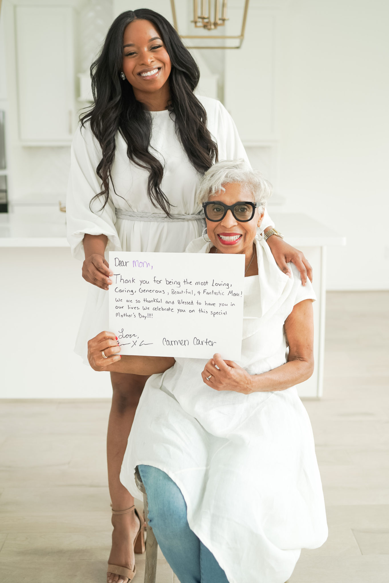 A Fun Mother's Day Photoshoot! And 5 gift ideas you can give your Mom